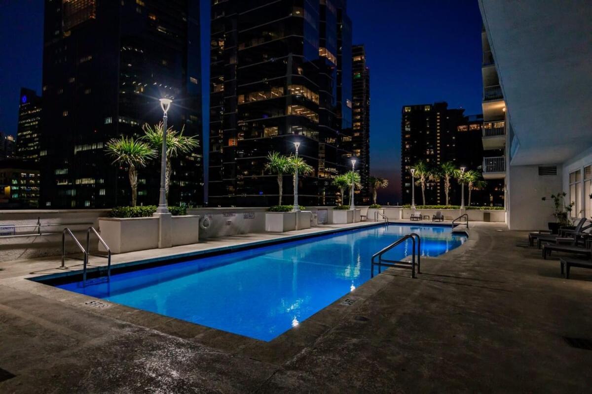 Bnb Hyperion - Luxe 3B Condo W City & Ocean Views Miami Eksteriør billede